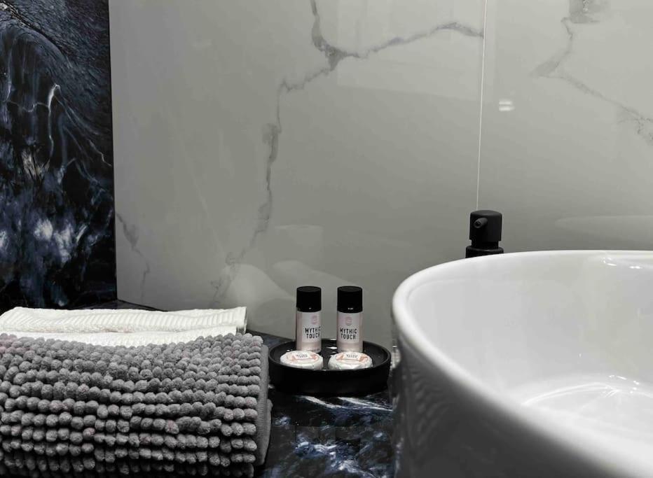 Deseo Apartments เอเธนส์ ภายนอก รูปภาพ